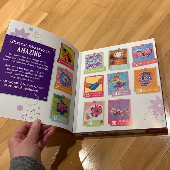 Klutz Shrink & Link Jewelry - craft (make your own jewelry) - Picture 9 of 16